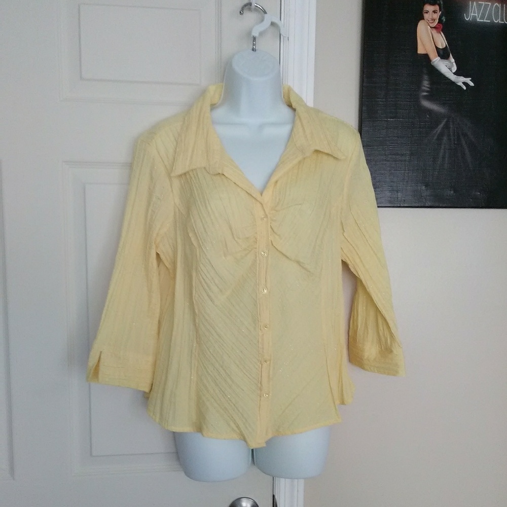 Manhattan Girl 3/4 Sleeve button up Top